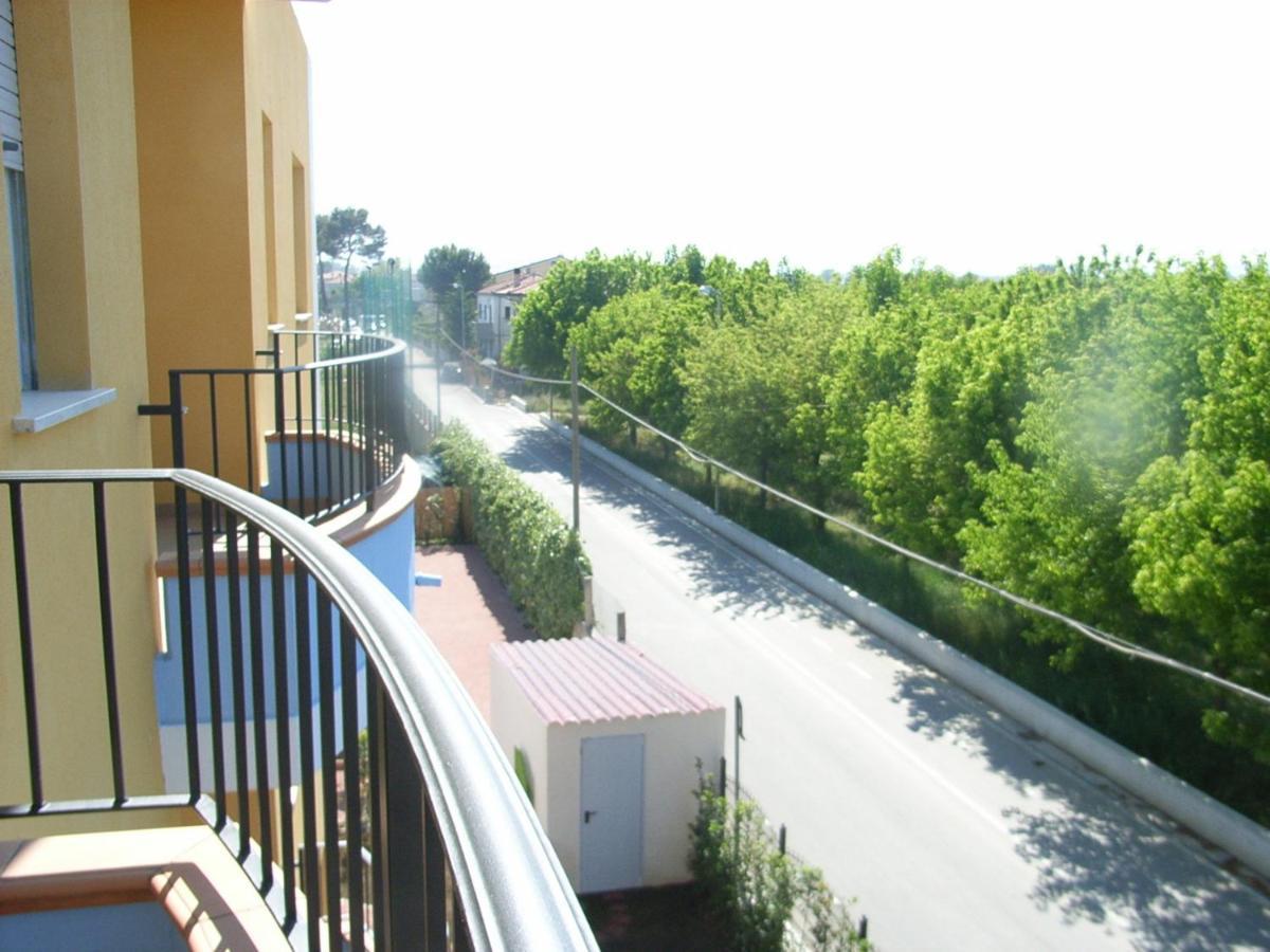 Residence Il Triangolo Roseto Degli Abruzzi Eksteriør bilde